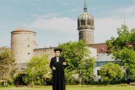 Stell Martin Luther am Reformationstag Deine Fragen über KI-gesteuerten 3D-Real-Life-Avatar
