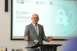 Land NRW verlängert die Finanzierung des Cyber Campus NRW