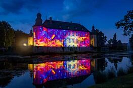 Wenn Schloss Dyck zu leuchten beginnt